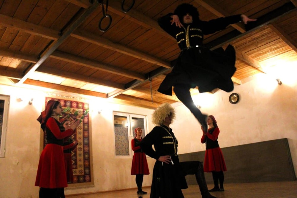 Tbilisi: Georgian Traditional Folklore Show in the city | ®ExcursionMania
