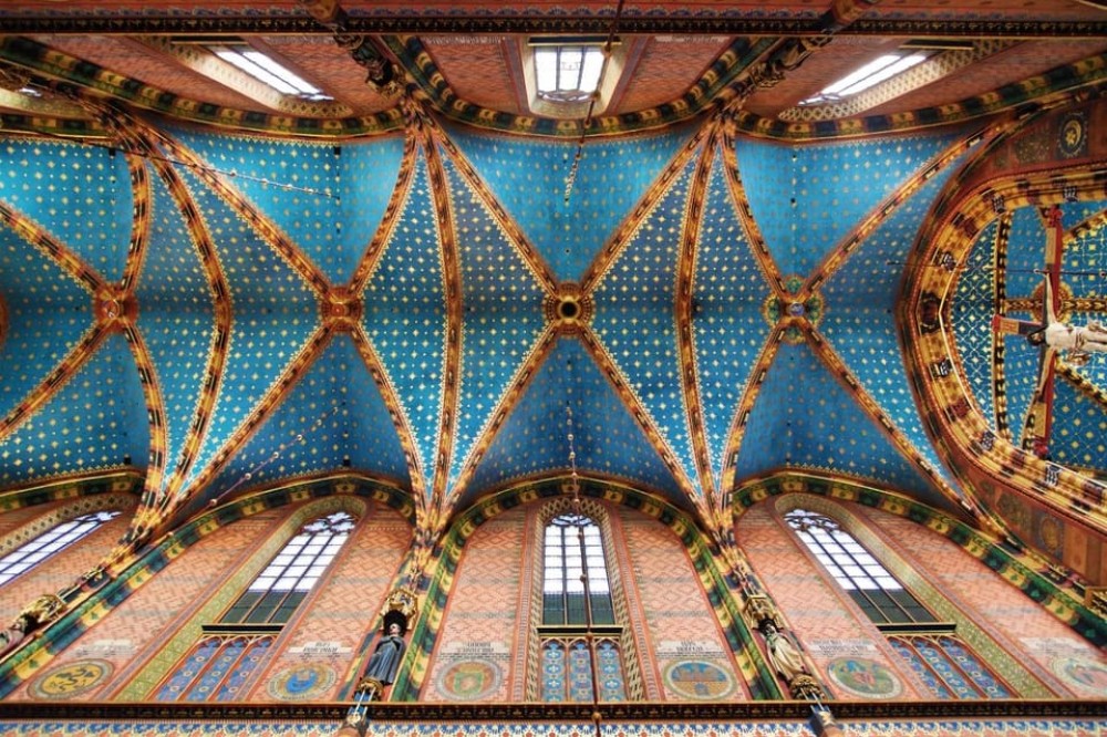 Krakow St Marys Church and Rynek Underground Museum Tour | ®ExcursionMania