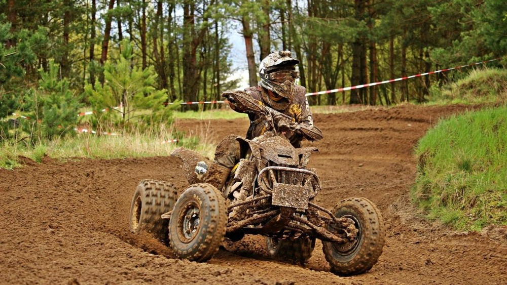 Krakow: Extreme Off-Road Quad Bike Tour with BBQ Lunch | ®ExcursionMania