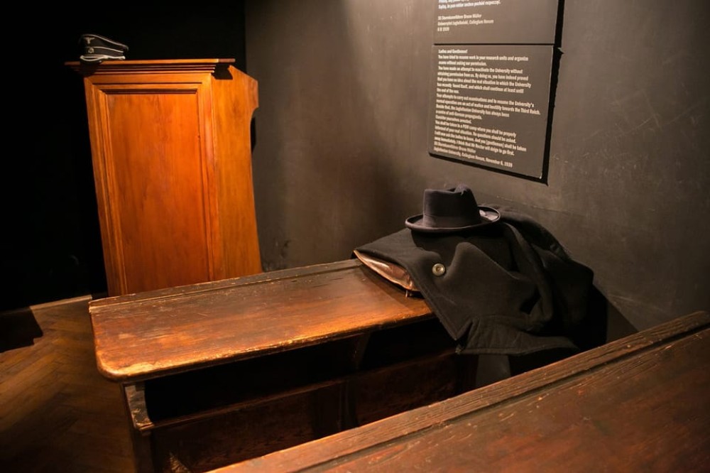 Krakow: Schindlers Factory Guided Tour | ®ExcursionMania