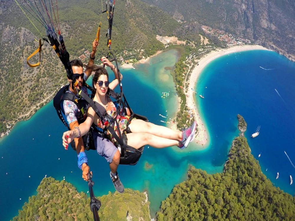 Icmeler Sky Adventure: Paragliding & Hotel Transfer | ®ExcursionMania