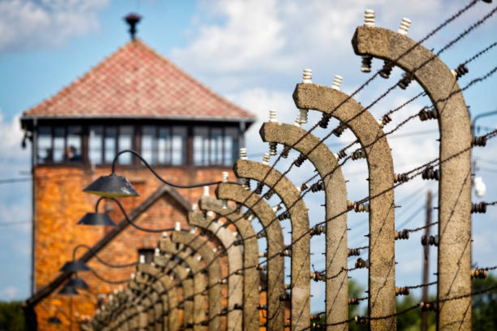 Krakow: Auschwitz-Birkenau Guided Tour with Hotel Transfer | ®ExcursionMania