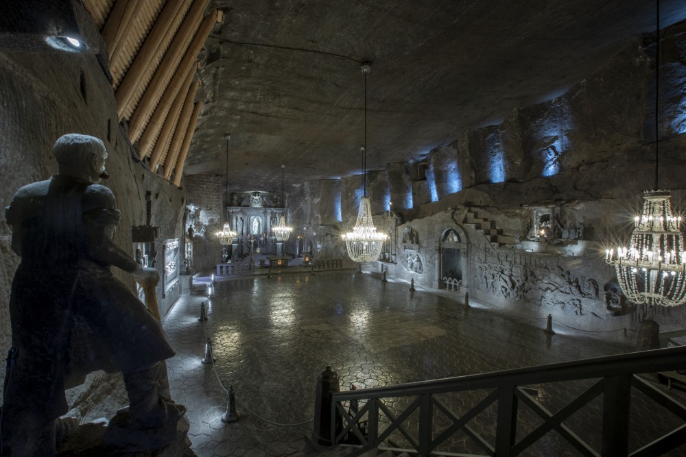 Krakow: Wieliczka Salt Mine Guided Tour with Hotel Transfer | ®ExcursionMania