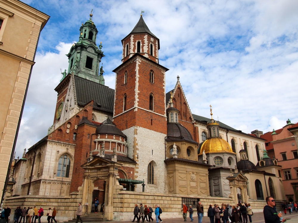Krakow: Wawel Castle, Cathedral, Salt Mine, and Lunch | ®ExcursionMania
