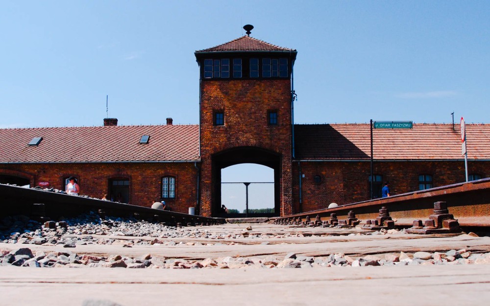 Krakow: Schindlers Factory, Ghetto and Plaszow Camp Tour | ®ExcursionMania