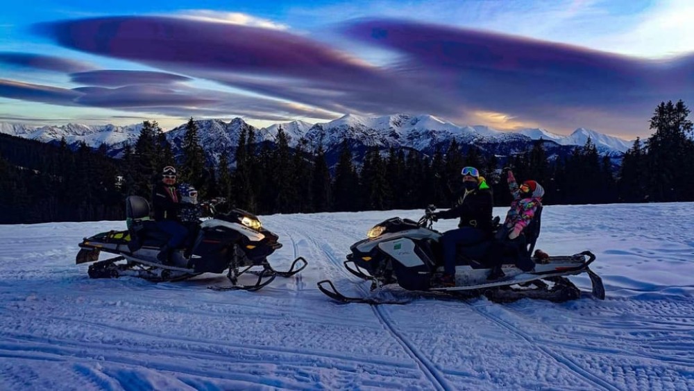 Zakopane: Extreme Snowmobile Ride with Bonfire and Transfers | ®ExcursionMania