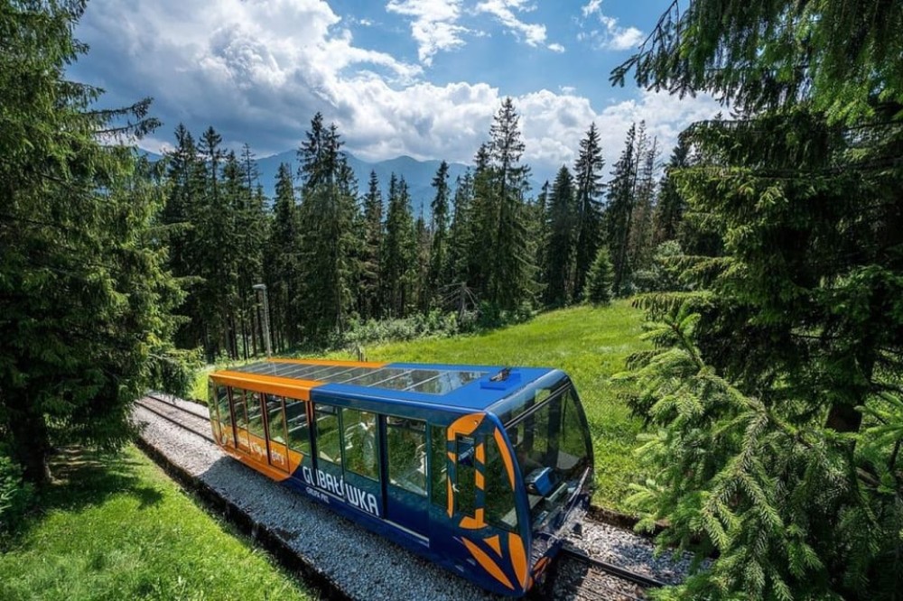 From Krakow: Zakopane Day Tour with Tasting & Funicular Ride | ®ExcursionMania