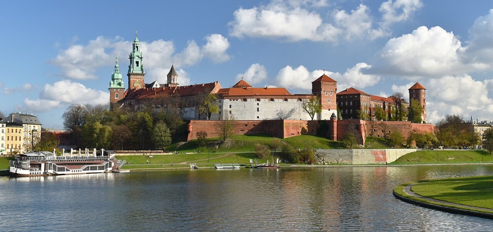 Krakow: Guided Tour of Wawel Hill and St Marys Basilica | ®ExcursionMania