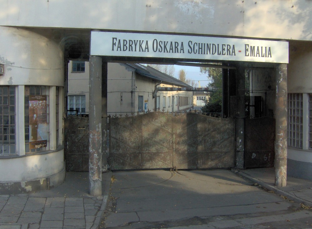 Krakow: Kazimierz, Schindlers Factory, & Ghetto Guided Tour | ®ExcursionMania