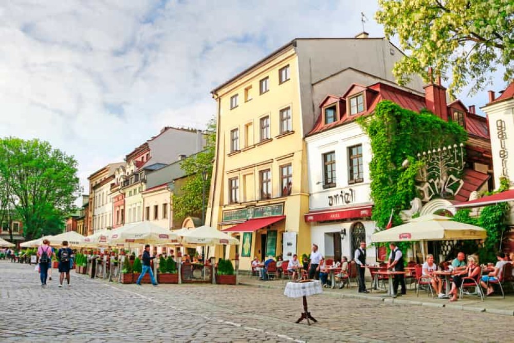 Krakow: Kazimierz, Schindlers Factory, & Ghetto Guided Tour | ®ExcursionMania