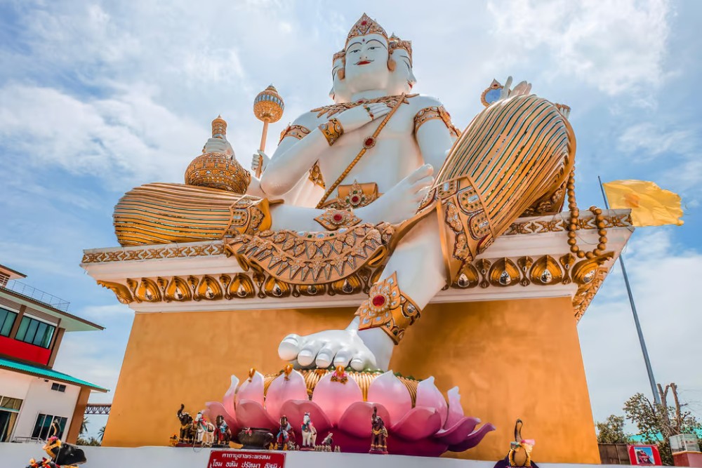 Bangkok: Lord Ganesha Temple Tour | ®ExcursionMania
