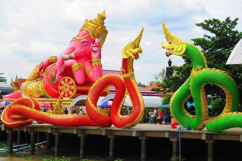 Bangkok: Lord Ganesha Temple Tour | ®ExcursionMania