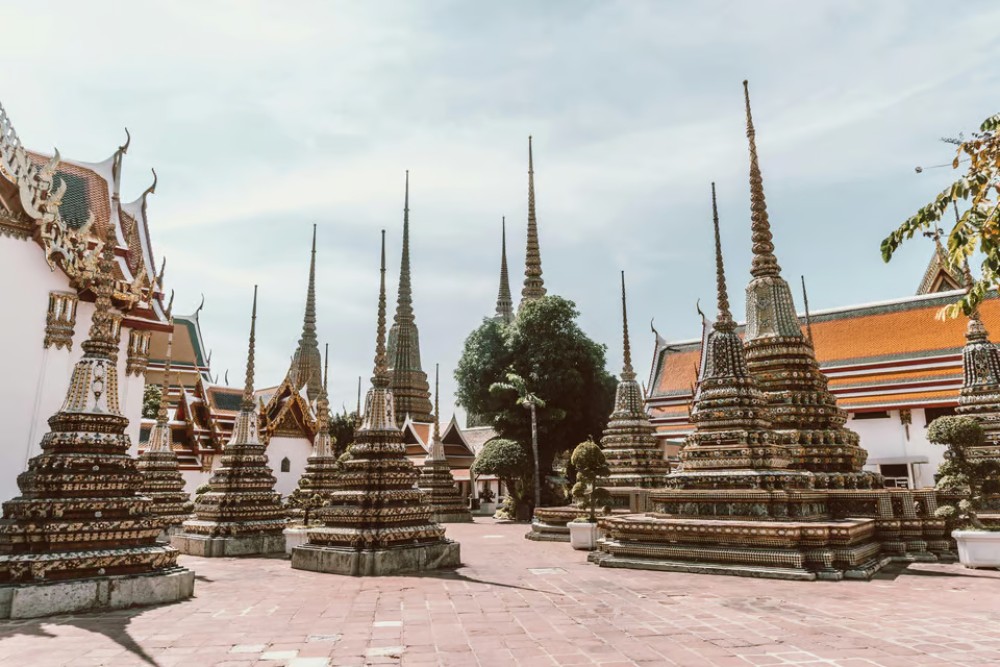 Bangkok: Grand Palace, Wat Pho and Wat Arun | ®ExcursionMania