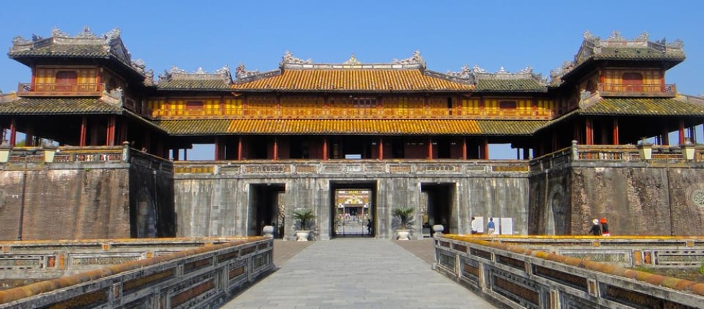 Hue Walking Tour To Imperial City and Dong Ba Market | ®ExcursionMania