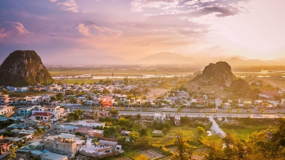 Da Nang Sightseeing Bus City Tour | ®ExcursionMania