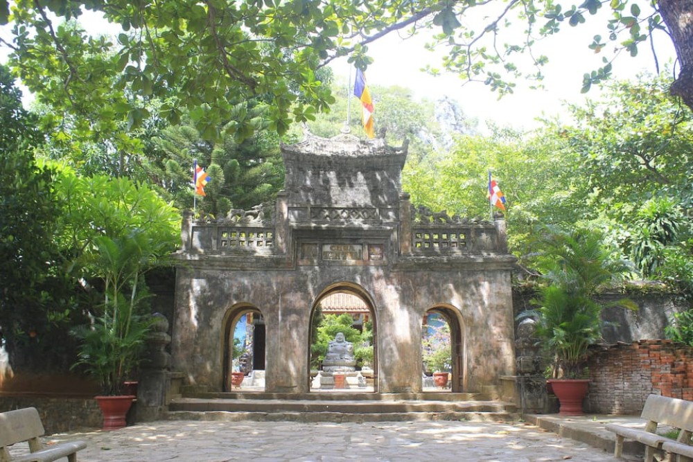 Shuttle bus Hoi An - Da Nang 430pm 730pm 830pm 930pm | ®ExcursionMania
