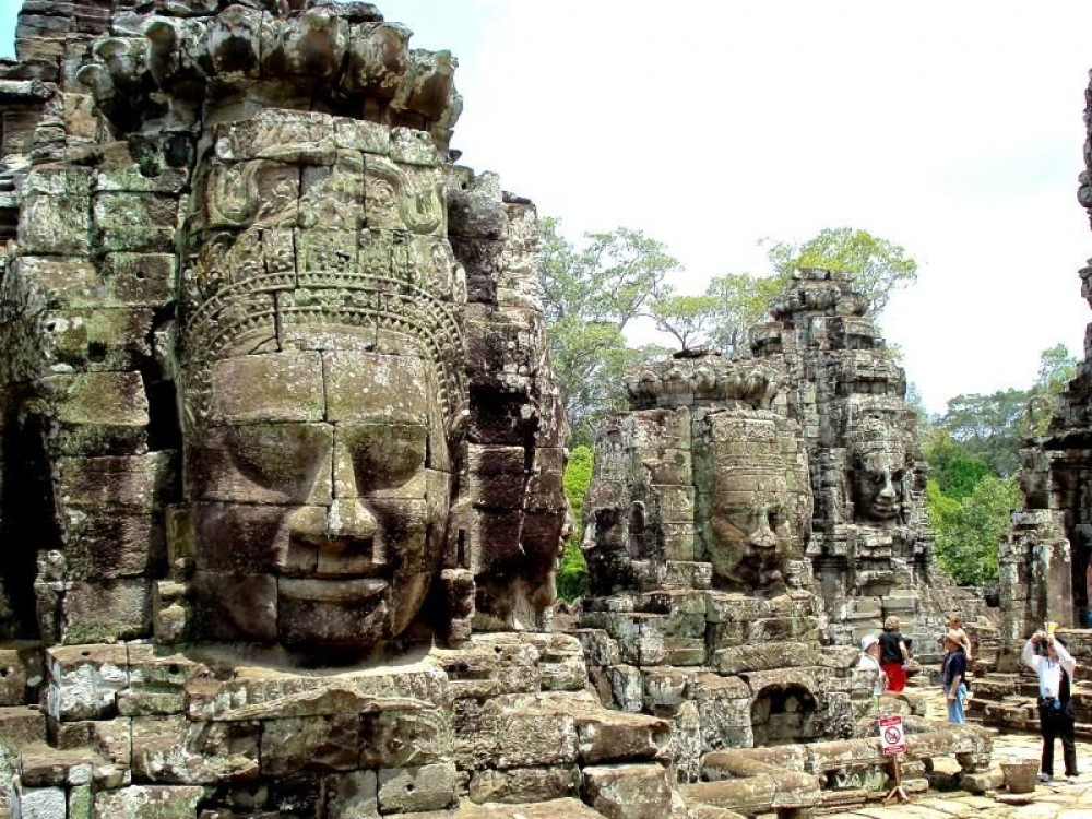 Siem Reap : Private Tuk-Tuk Tour of the Magnificent Temples | ®ExcursionMania