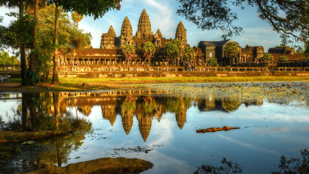 From Siem Reap: Koh Ker and Beng Mealea Private Day Tour | ®ExcursionMania