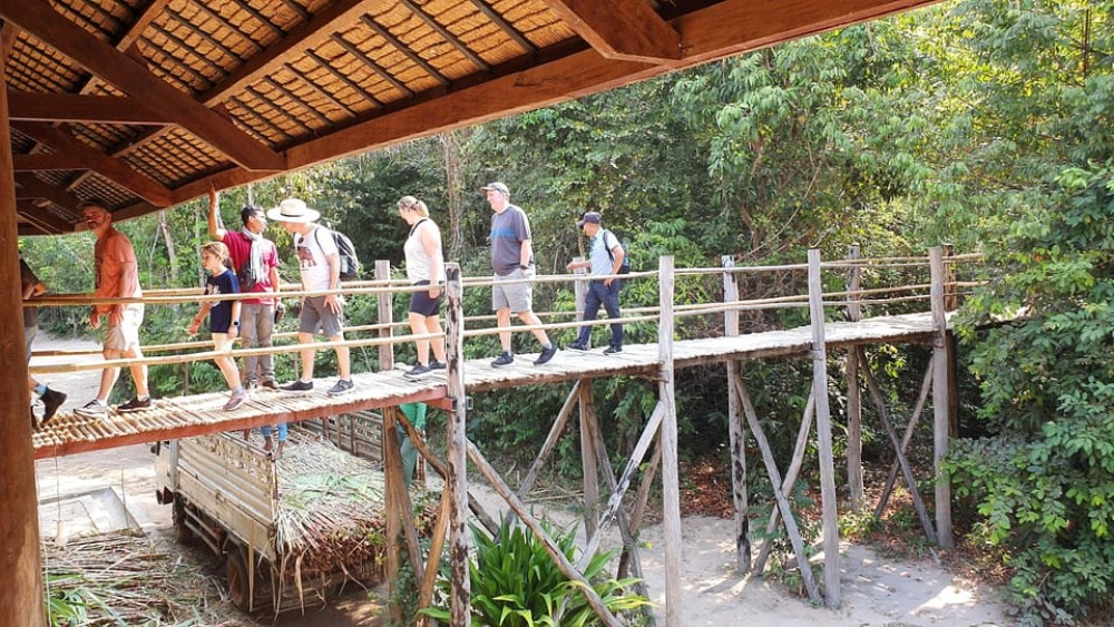 Kulen Elephant Forest & Tonlesap Lake Include boat /Transfer | ®ExcursionMania