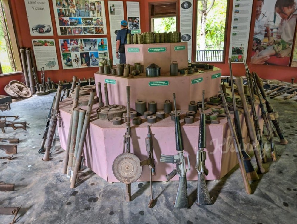 Siem Reap: War Museum included Ticket & Free Round trip | ®ExcursionMania