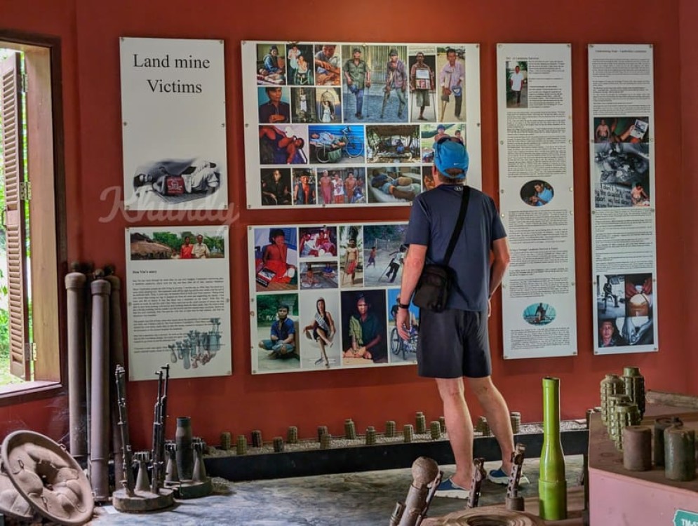 Siem Reap: War Museum included Ticket & Free Round trip | ®ExcursionMania