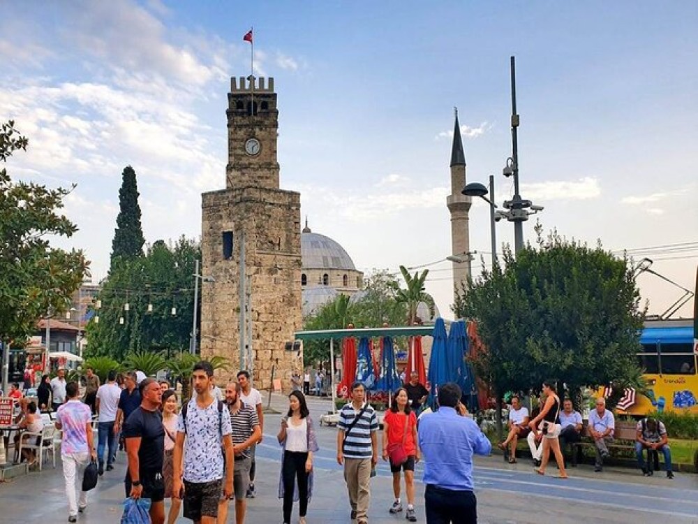Antalya: Guided Old Town Tour with Boat Trip, Cable Car and Lunch | ®ExcursionMania