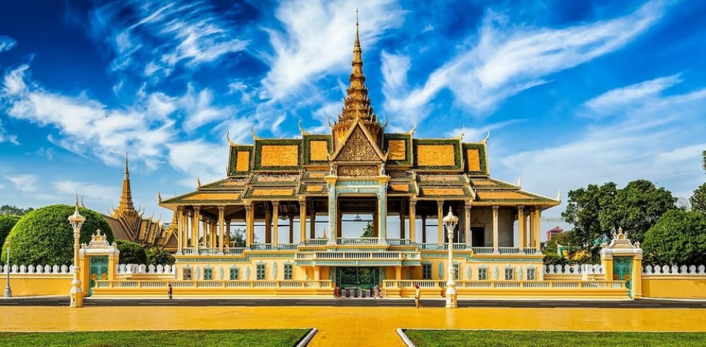 From Phnom Penh: Private Transfer To/From Siem Reap | ®ExcursionMania