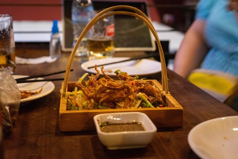 Phnom Penh: Evening Food Tour with Drinks & Tuk Tuk Included | ®ExcursionMania