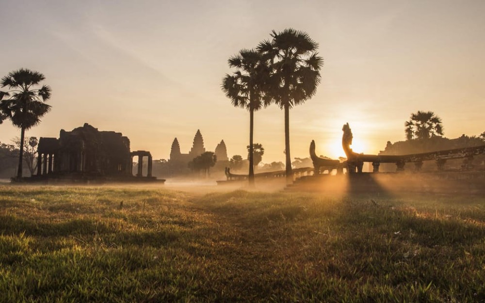 Siem Reap to Phnom Penh by Private Car or Minivan | ®ExcursionMania