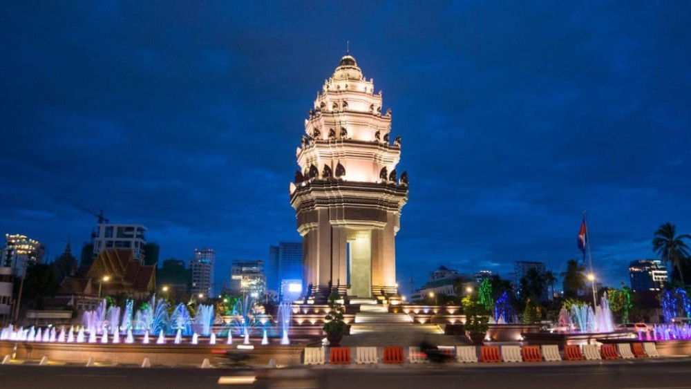 Siem Reap to Phnom Penh by Private Car or Minivan | ®ExcursionMania