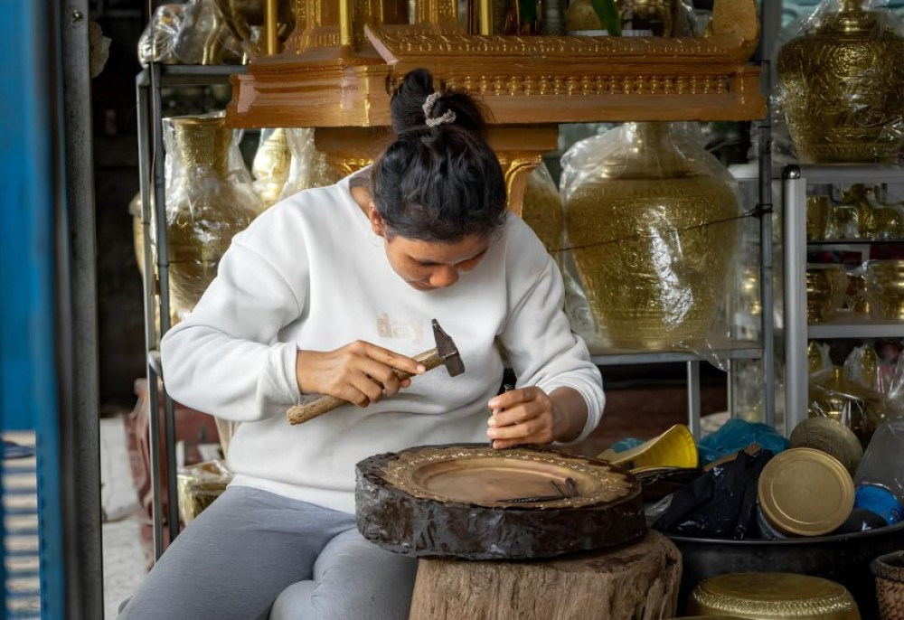 Phnom Penh: Phnom Oudong & Koh Chen Village - Lunch include | ®ExcursionMania