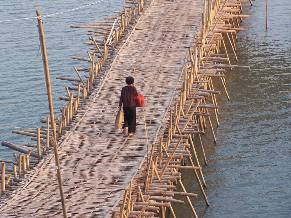 Scenic Phnom Penh to Siem Reap Transfer with Sightseeing | ®ExcursionMania
