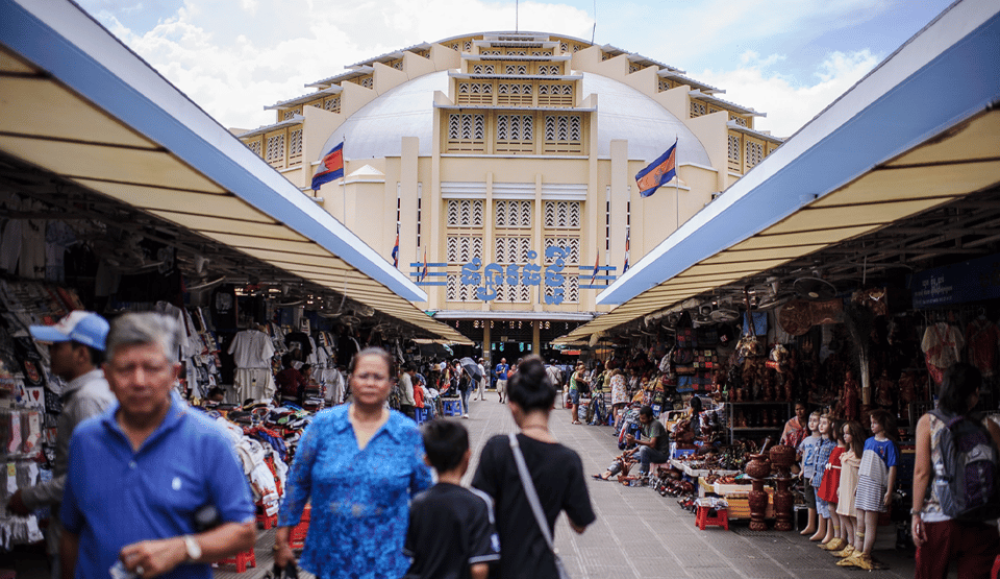 Phnom Penh City Tour & Sunset Boat by Tuk-Tuk with Drinks | ®ExcursionMania