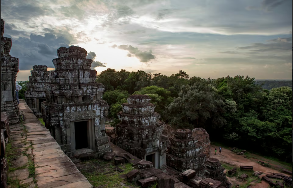 Private Angkor Wat Sunset Tour | ®ExcursionMania