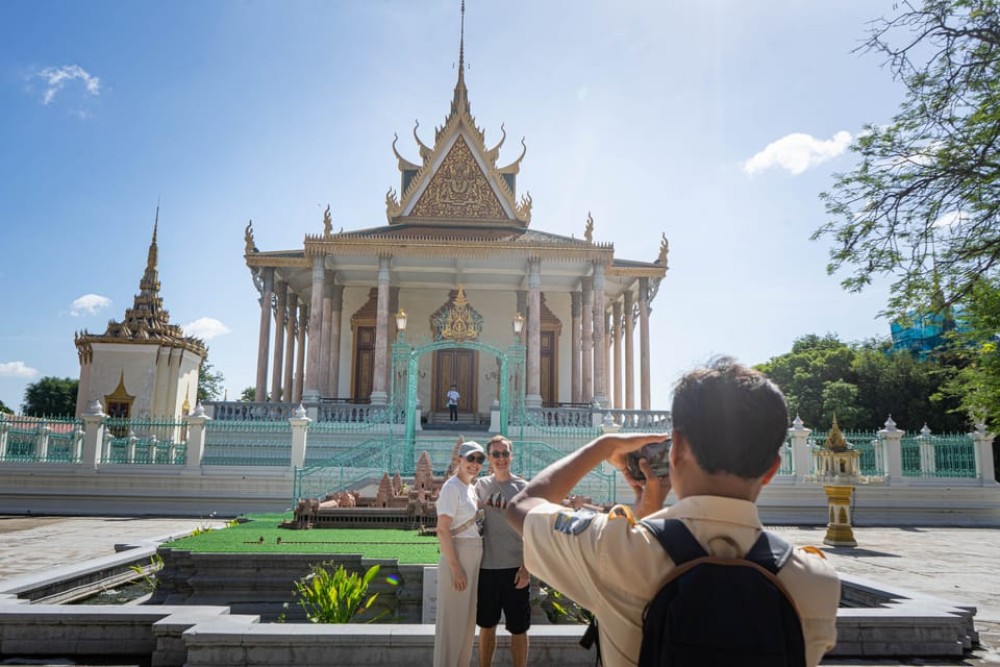 Phnom Penh: City Tour by Tuk Tuk | ®ExcursionMania