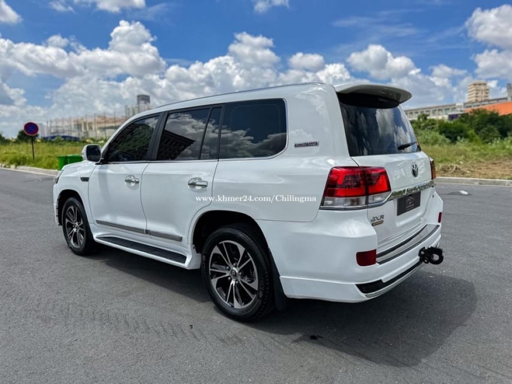 Private One-Way Arrival/Departure Transfer | ®ExcursionMania