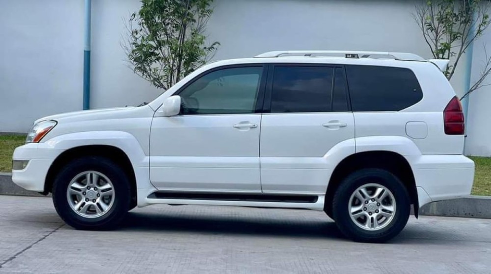 Private One-Way Arrival/Departure Transfer | ®ExcursionMania