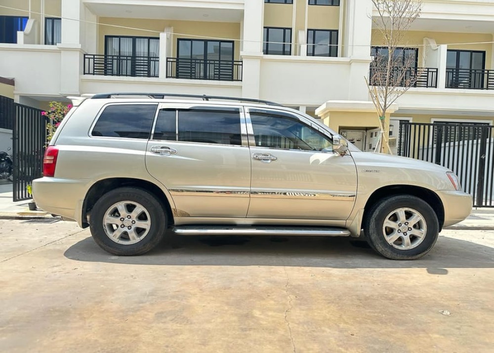 Phnom Penh: Private Taxi Transfer to Siem Reap | ®ExcursionMania