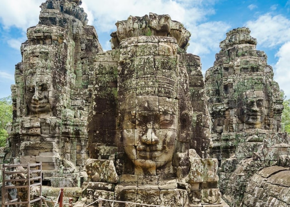Phnom Penh: Private Taxi Transfer to Siem Reap | ®ExcursionMania