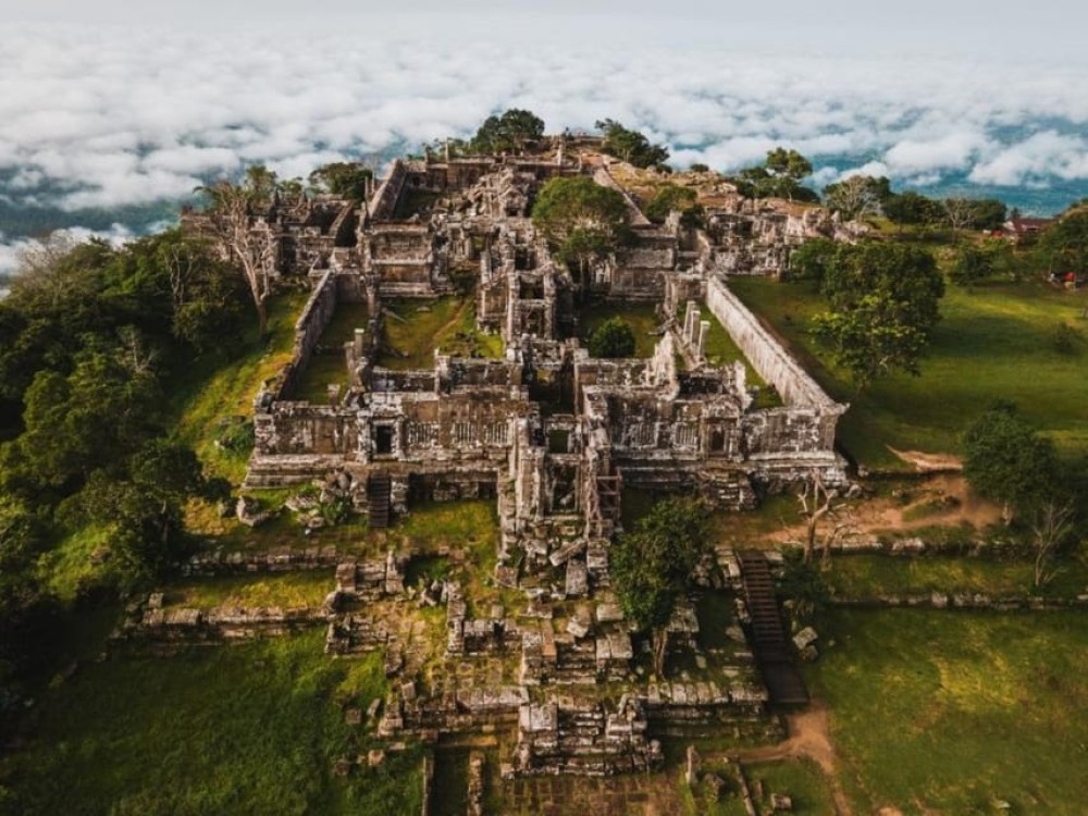 Full-Day Tour Preah Vihea & Koh Ker Temple | ®ExcursionMania