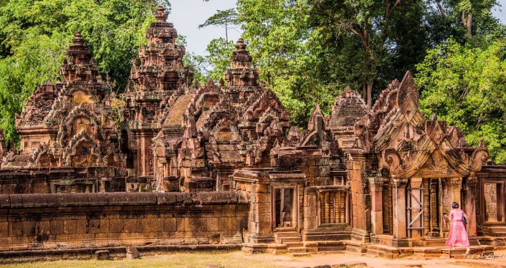 Siem Reap: 2-Day Angkor Sunrise, Banteay Srey, & Beng Mealea | ®ExcursionMania