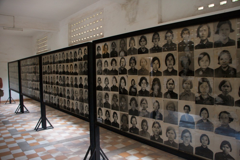 Khmer Rouge In Depth: Tuol Sleng Museum & Killing Fields | ®ExcursionMania