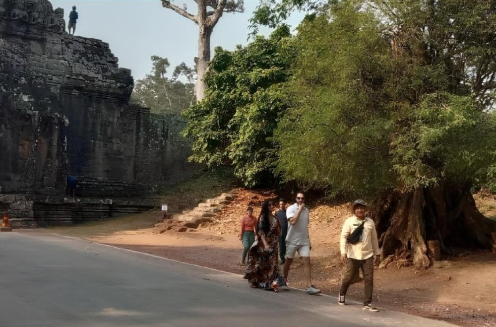 Angkor Wat Guided Joint-in Tour | ®ExcursionMania