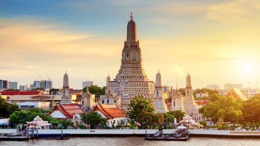 Bangkok: Train Water Market with Wat Arun | ®ExcursionMania