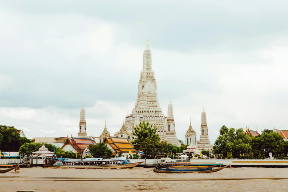 Bangkok: Train Water Market with Wat Arun | ®ExcursionMania