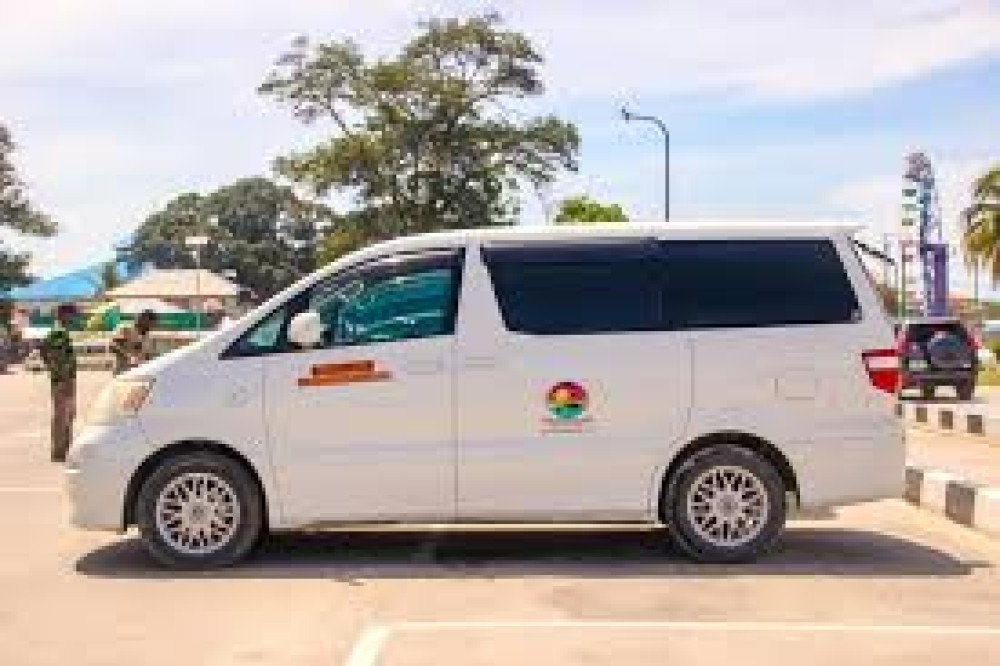 Zanzibar: Airport to Any Stone Town Hotels | ®ExcursionMania