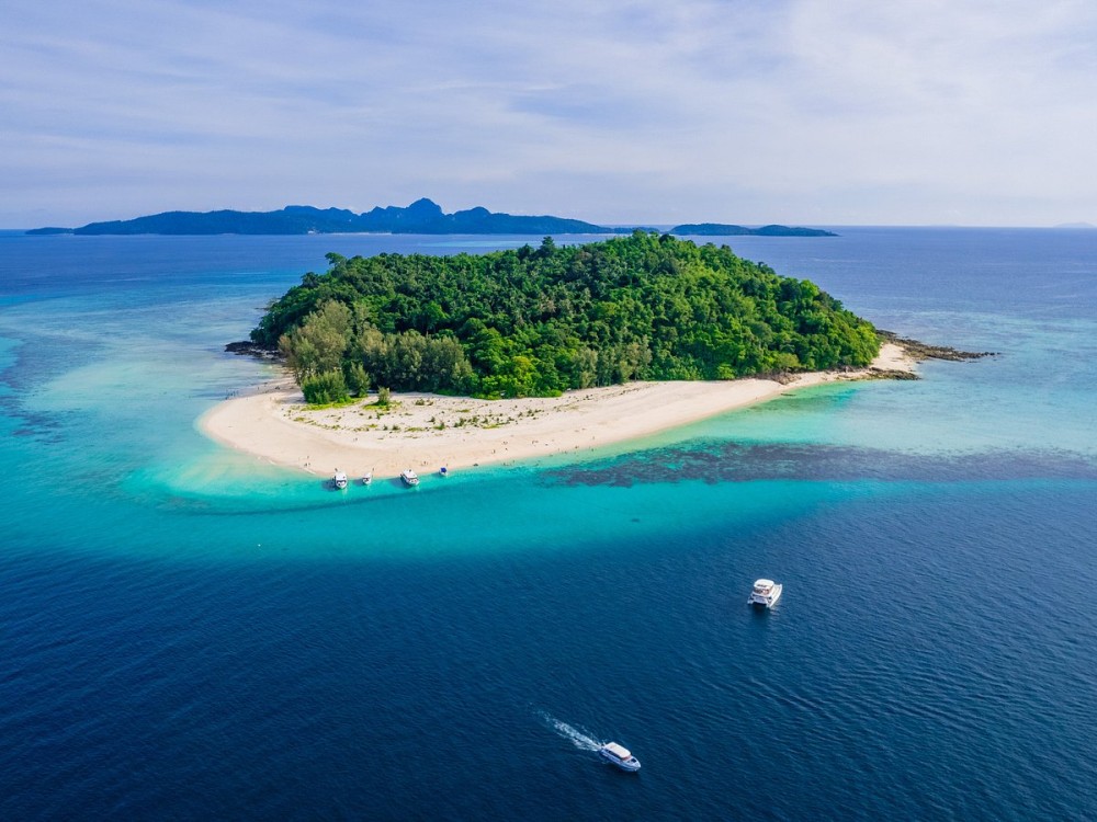 Phuket: Phi Phi, Maya, Khai or Maiton or Bamboo Island Tour | ®ExcursionMania