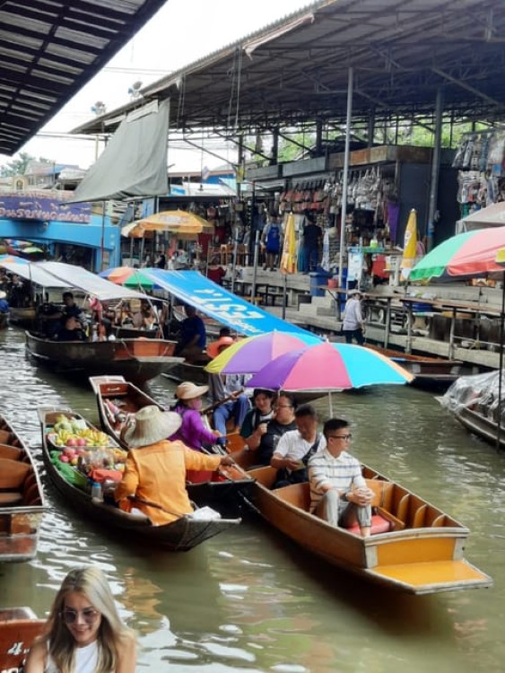 Guide Service In Bangkok | ®ExcursionMania