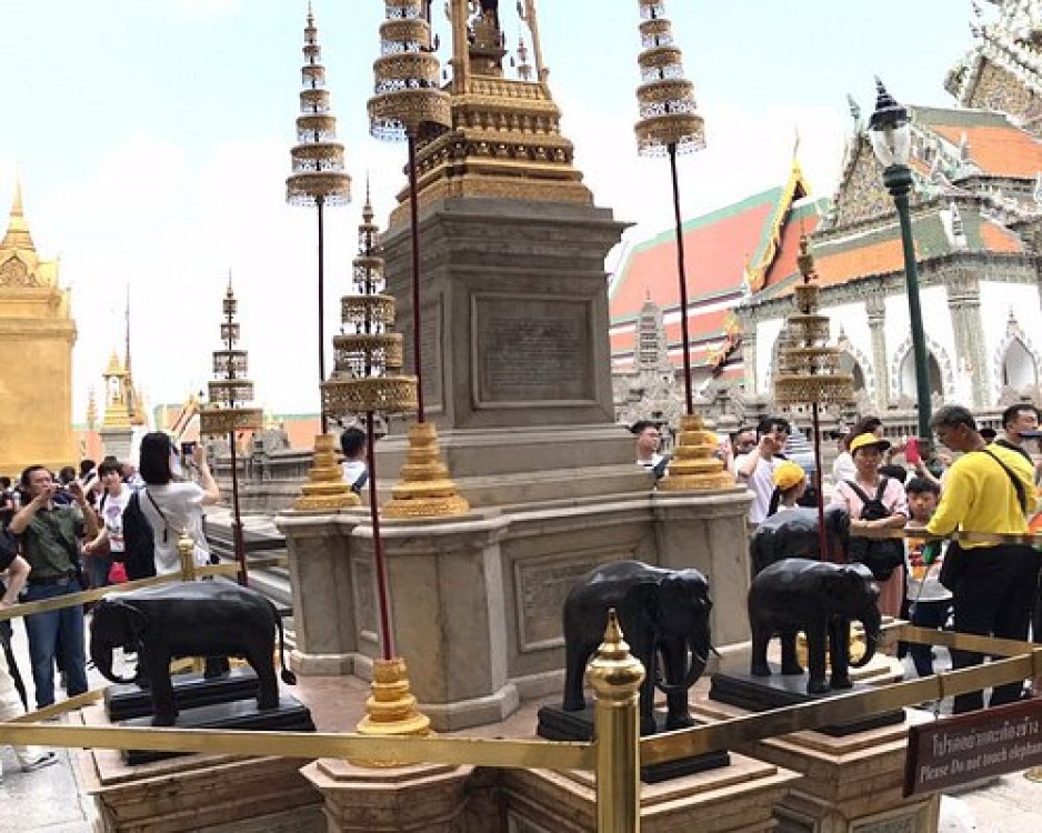 Guide Service In Bangkok | ®ExcursionMania