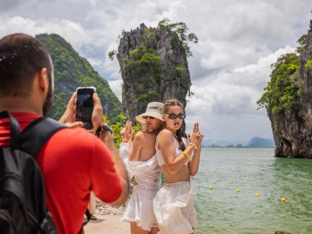 Phuket: 7 Wonders of Phang Nga Bay 6-Islands Tour | ®ExcursionMania
